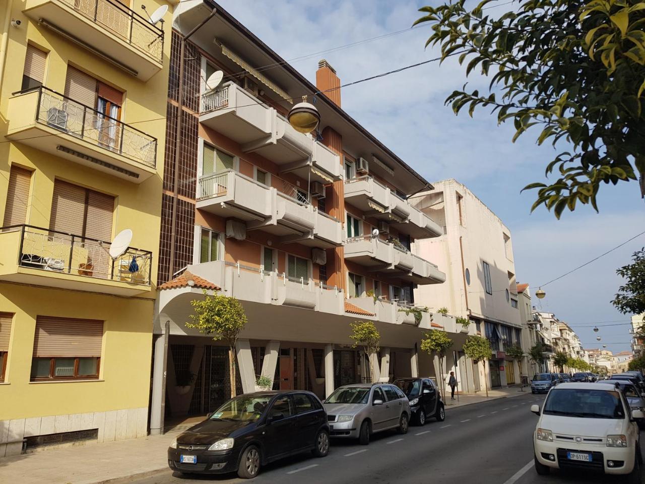 테르몰리 Residenza Lumiere 빌라 외부 사진